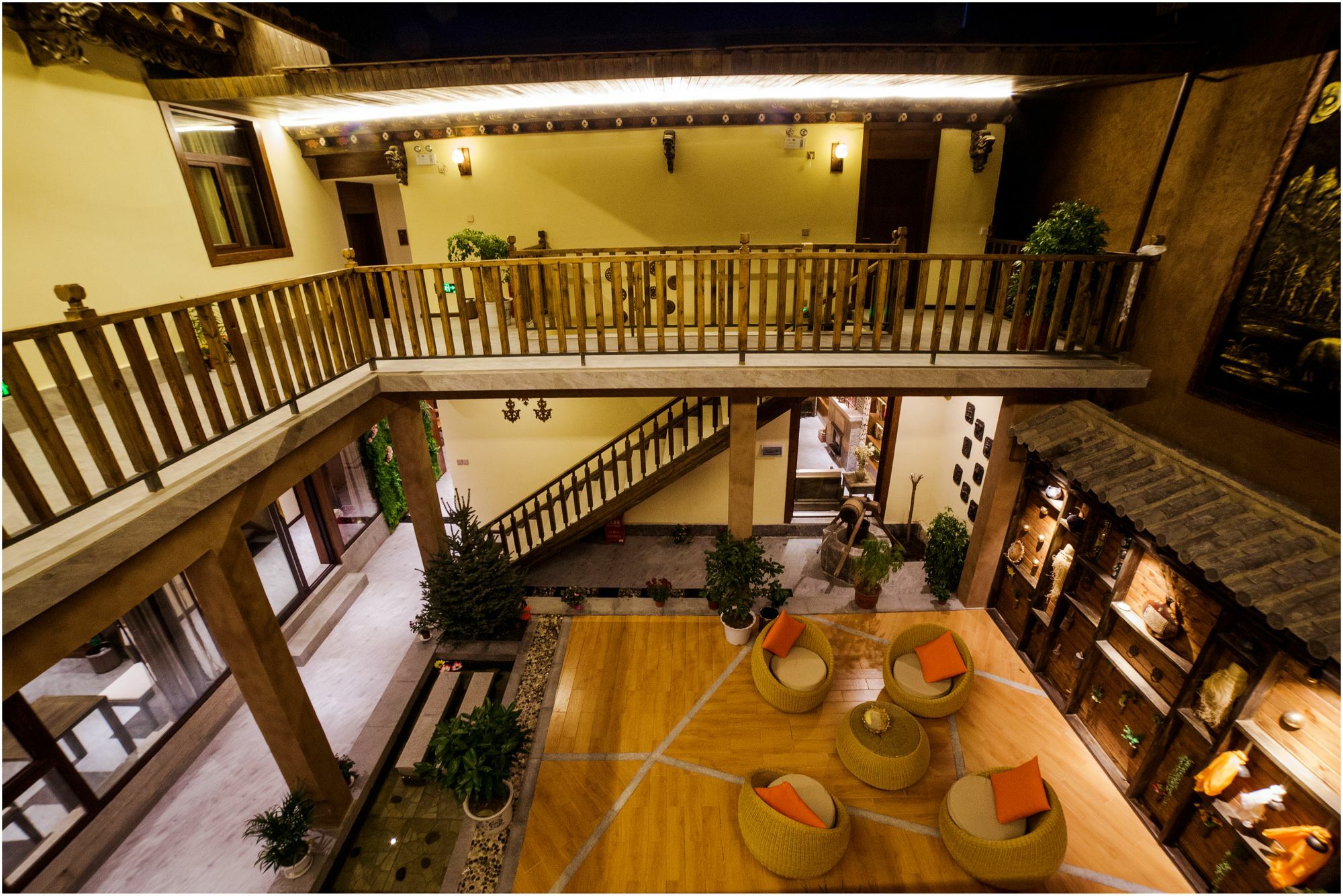 Blossom Dynasty Inn Shangri-La Exterior foto