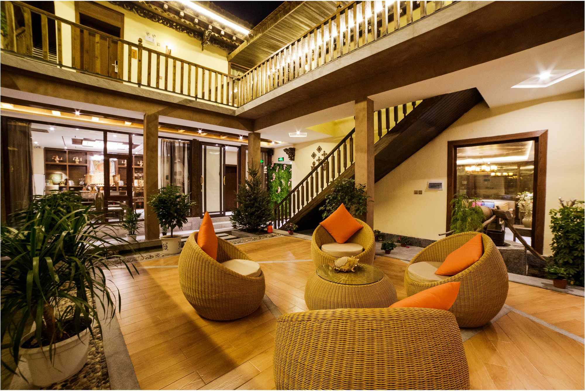 Blossom Dynasty Inn Shangri-La Exterior foto