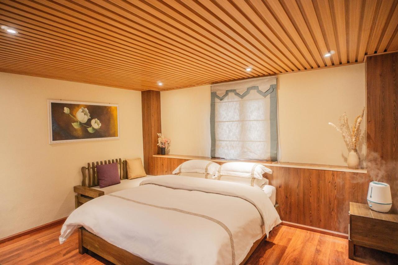 Blossom Dynasty Inn Shangri-La Exterior foto